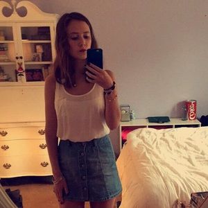 Meet your Posher, Dakota